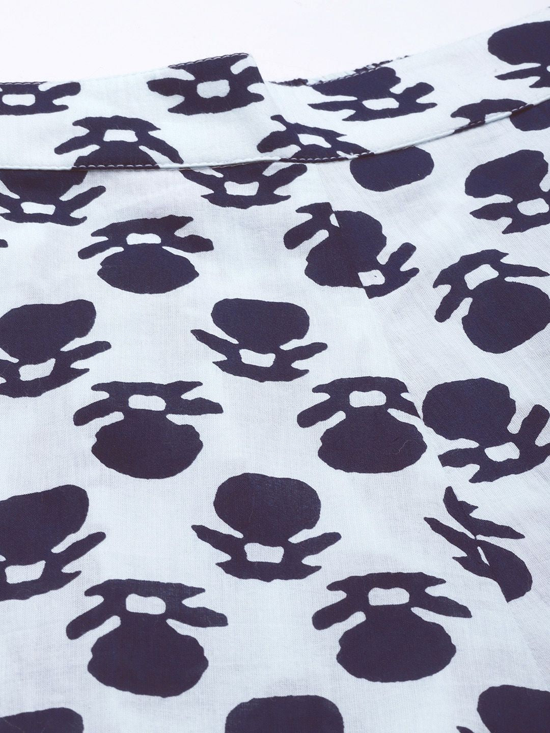 Libas Women White & Navy Blue Printed Pure Cotton Night suit