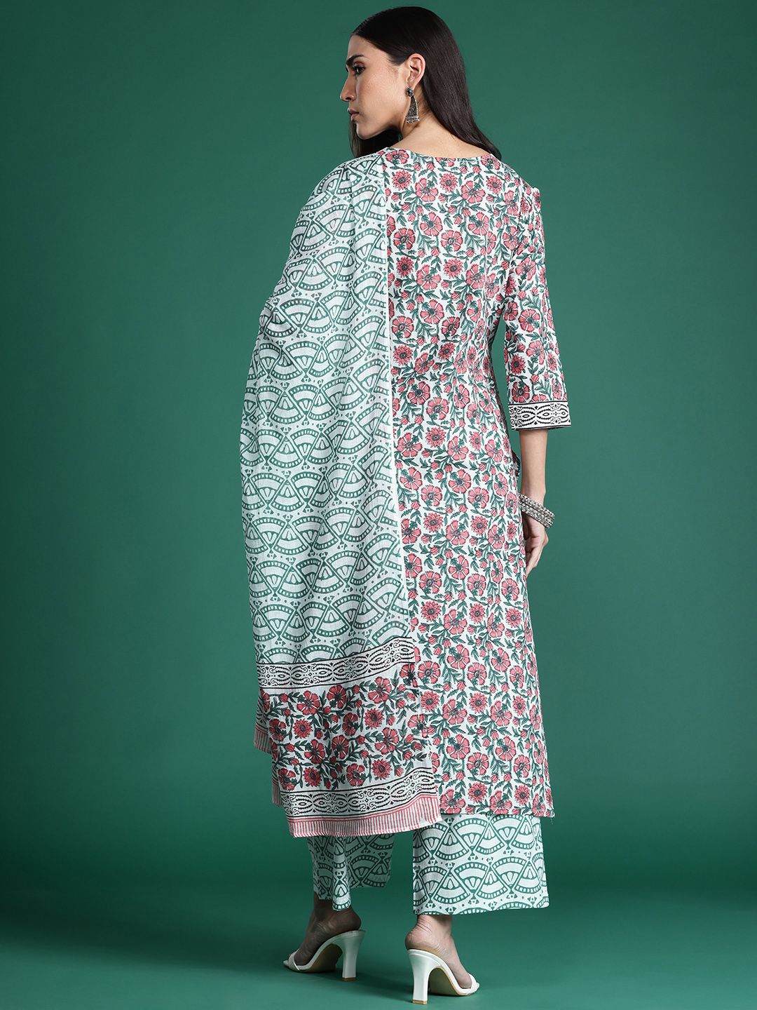 Indo Era Floral Printed Pure Cotton Kurta dengan seluar & dengan Dupatta
