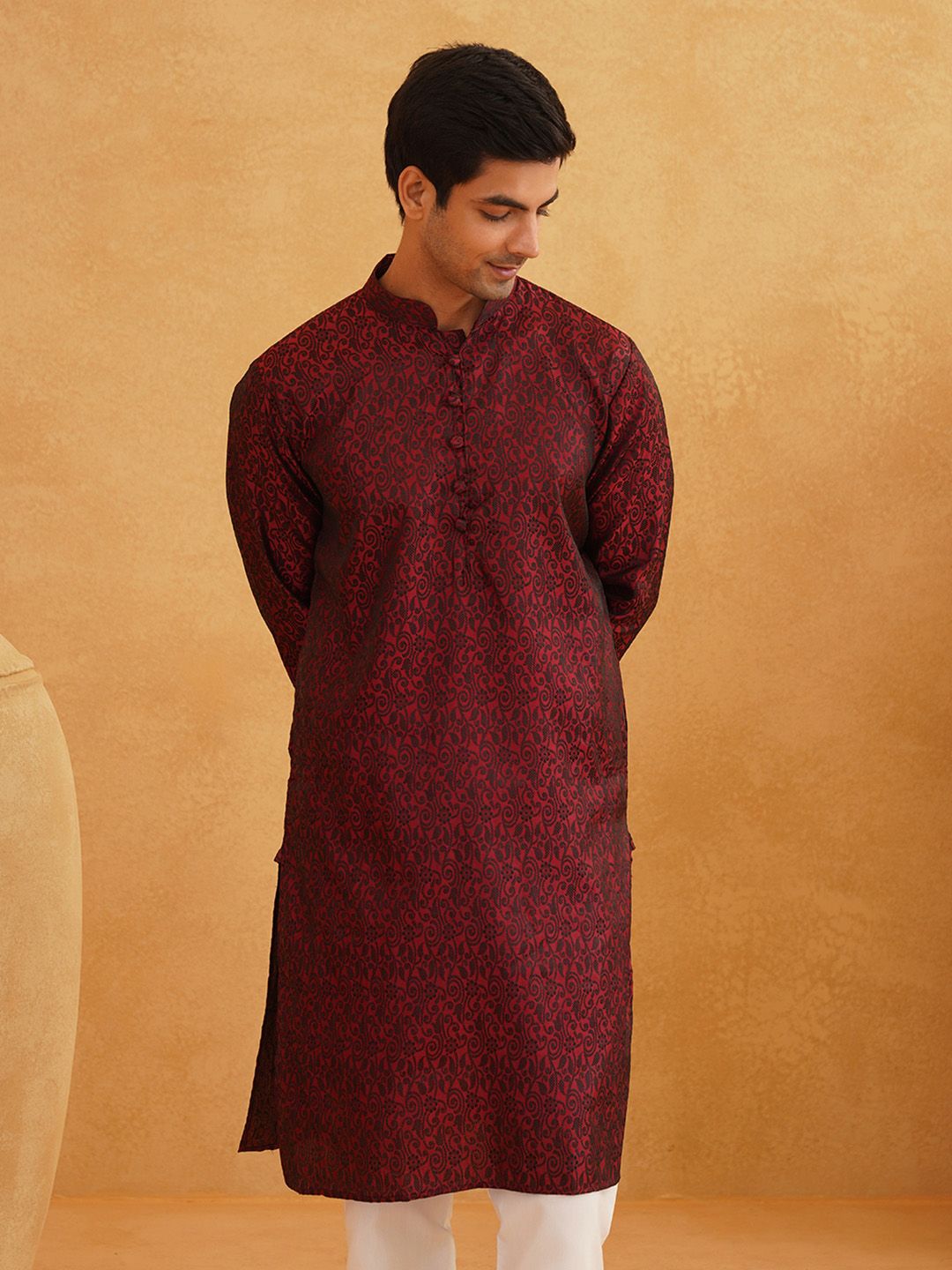 SOJANYA Men Maroon Printed Straight Kurta