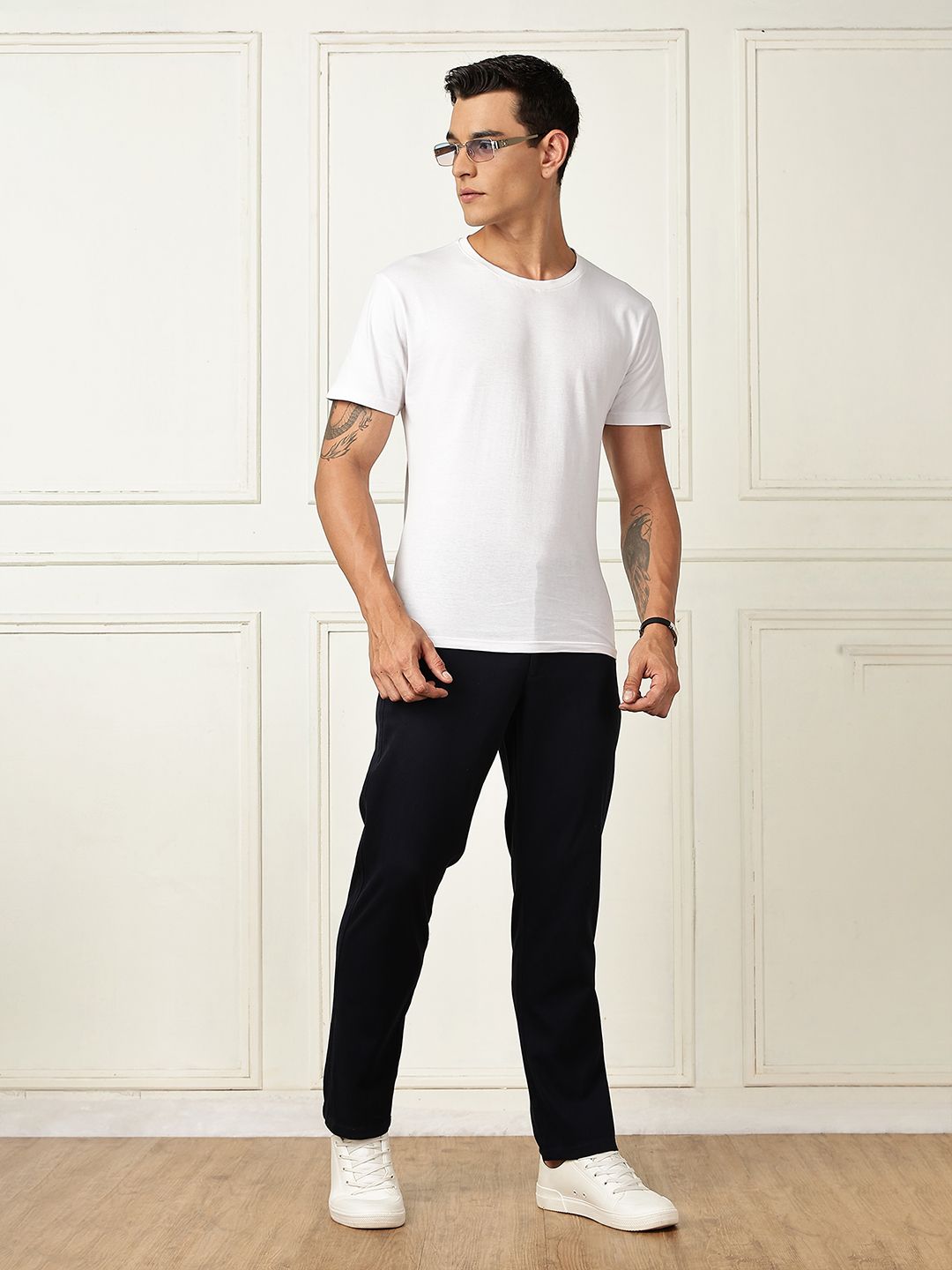 Thomas Scott Men Smart Straight Fit Mid-Rise Easy Wash Chinos