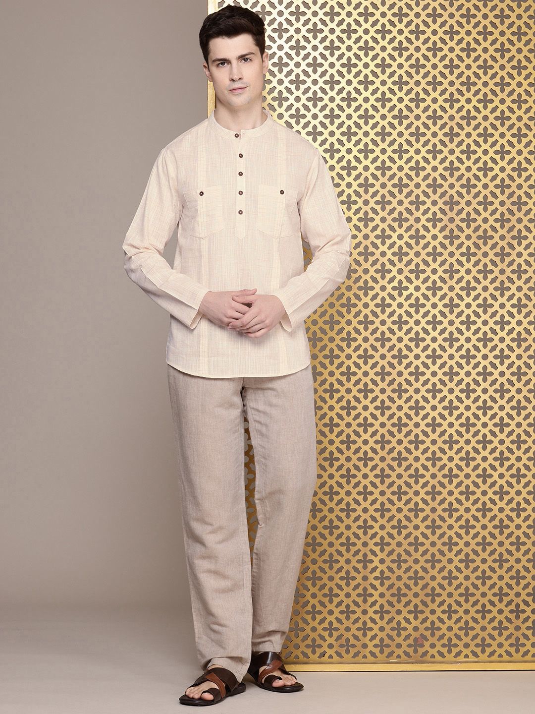 House of Pataudi Men Mandarin Collar Kurta