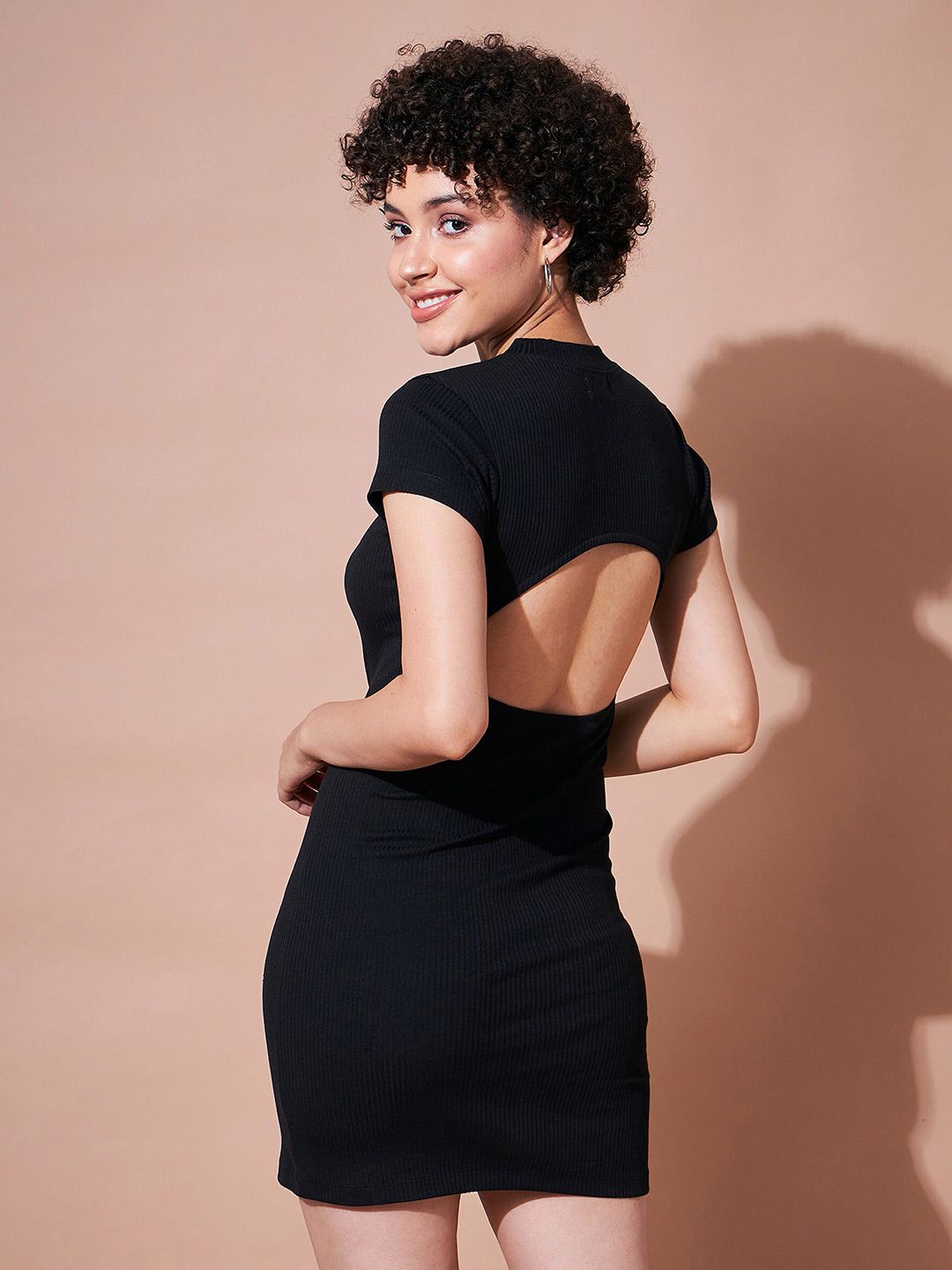 SASSAFRAS BASICS Round Neck Bodycon Mini Dress