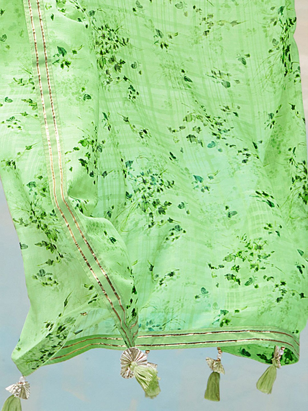 Saree mall Floral Printed Pure Georgette Sarees