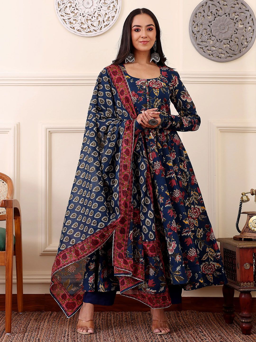KALINI Women Floral Printed Regular Kurta with Trousers & With Dupatta