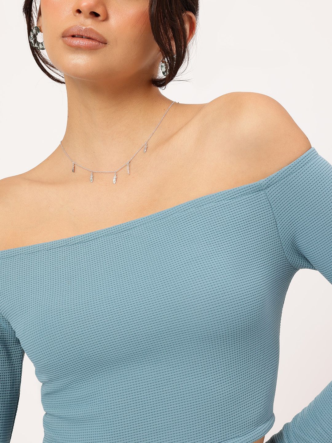 DressBerry Cutesy Cut-out Bodycon Mini Dress