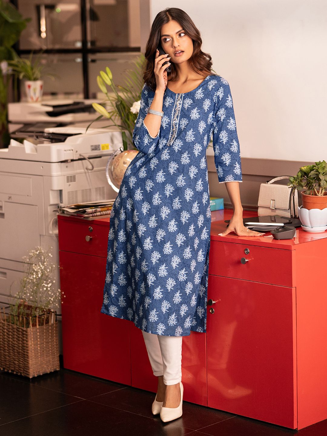 Libas Women Floral Printed Kurta