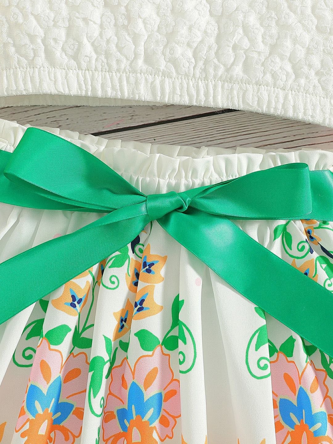 YK Girls Printed Top With Skirt Clothing Set