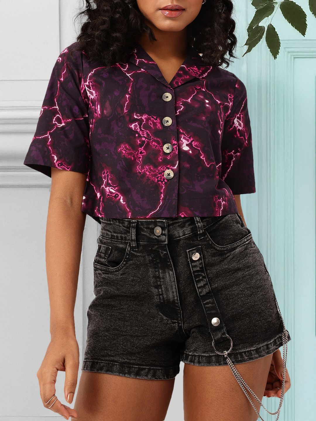 DressBerry Electric Escape Boxy Crop Shirt