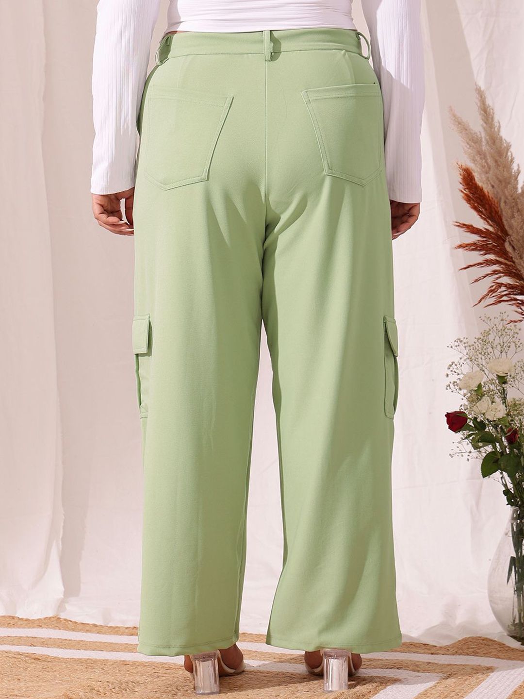 CURVY STREET Women Relaxed Straight Fit Cargos Trousers