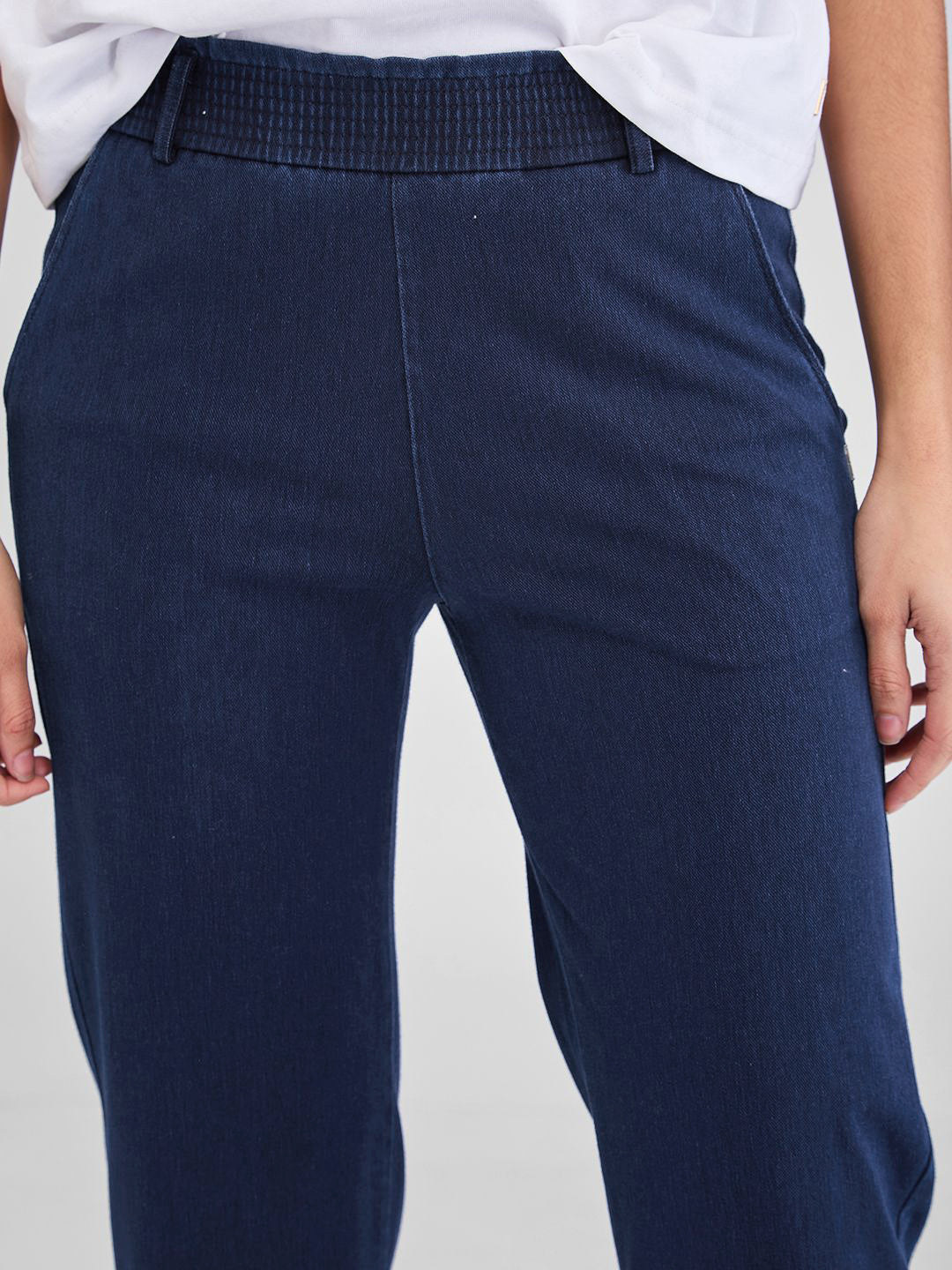 SPYKAR Women Mid-Rise Track Pants