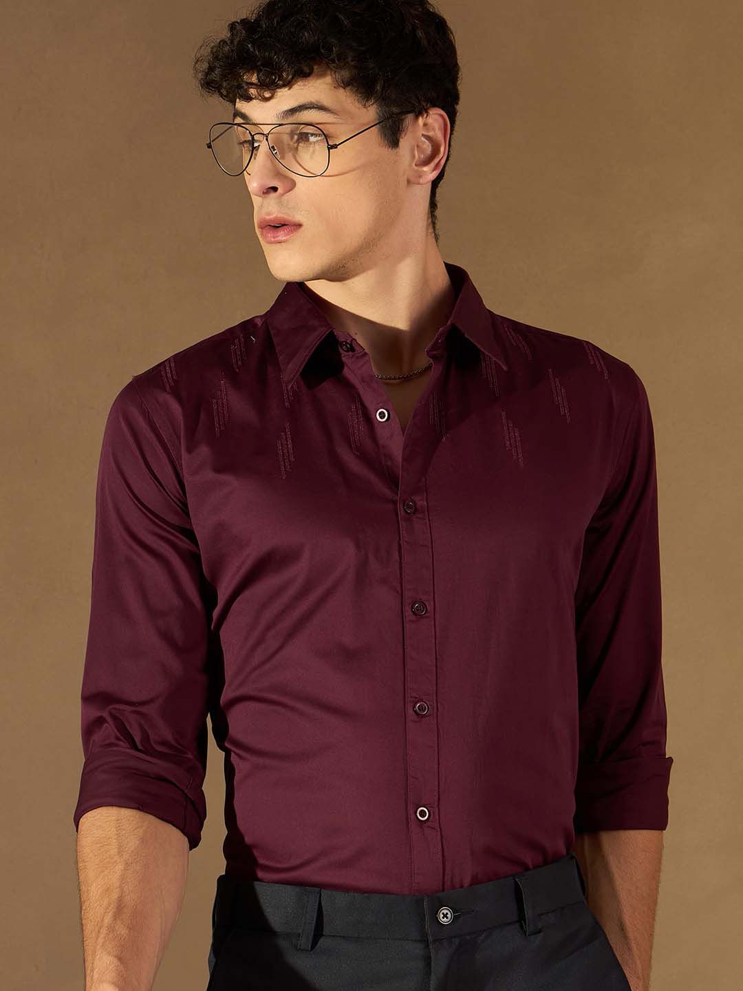 DENNISON Smart Slim Fit Spread Collar Cotton Shirt