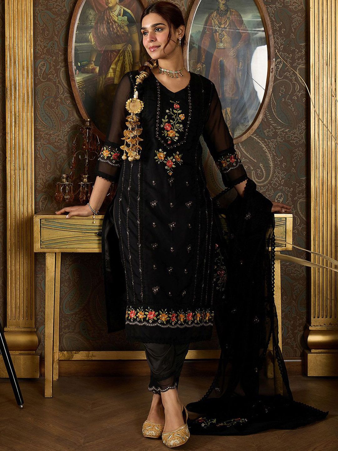 Indo Era Floral Embroidered Sequinned Panelled Organza Kurta With Trousers & Dupatta