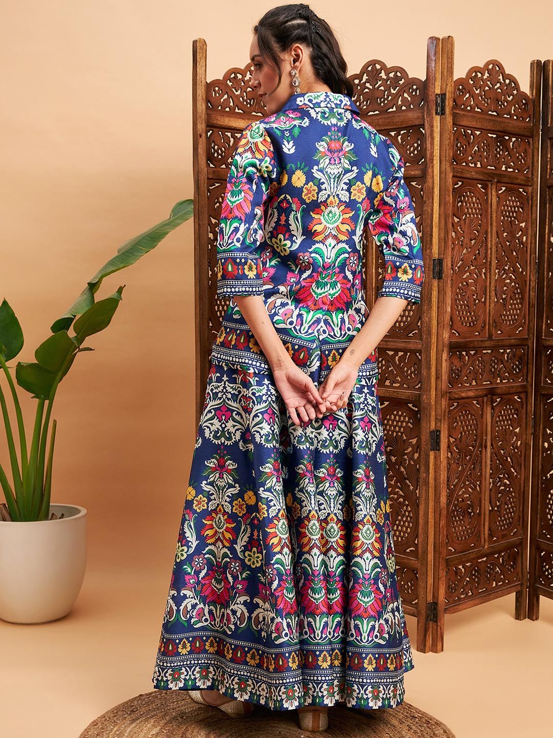 Shae by SASSAFRAS Floral Printed Blazer With Skirt Co-Ords