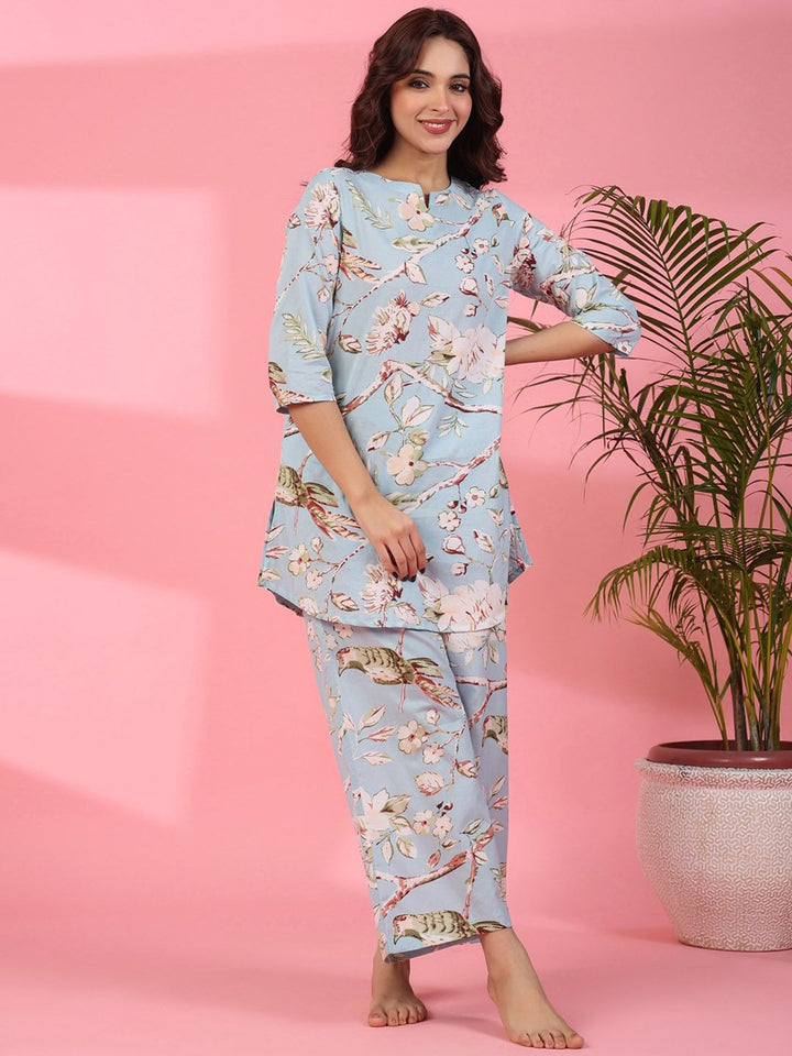 SANSKRUTIHOMES Floral Printed Notched Neck Pure Cotton Kurti With Pyjamas