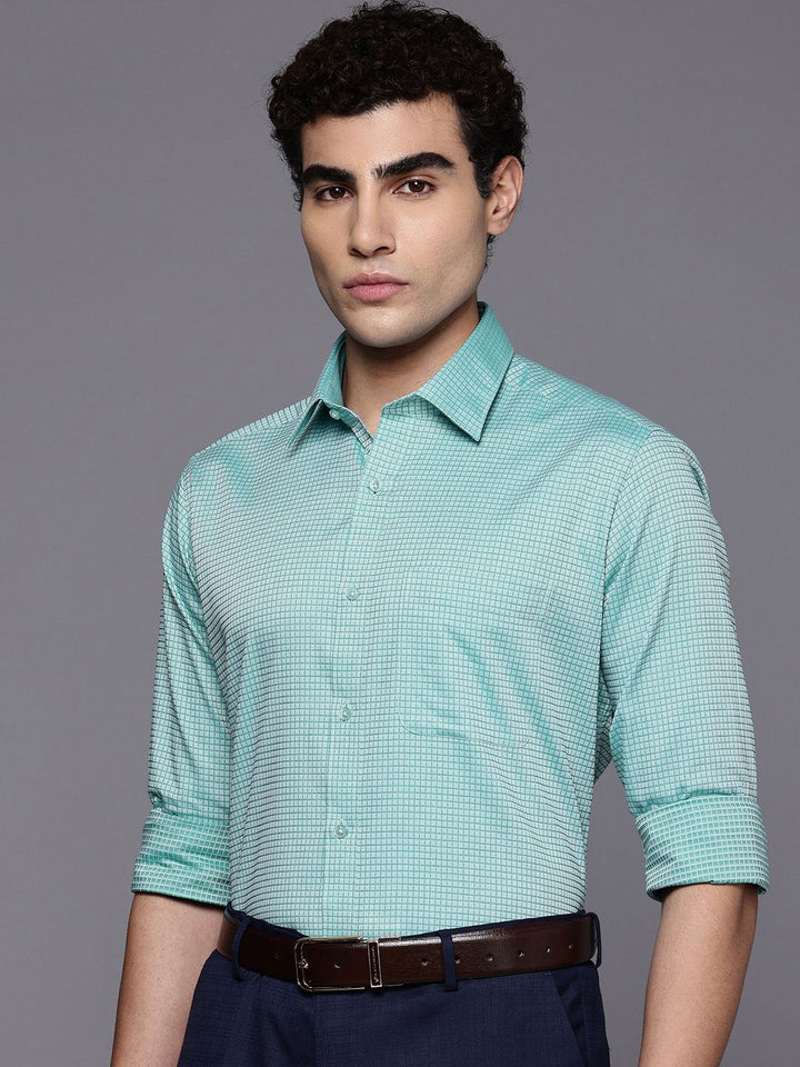 Raymond Pure Cotton Slim Fit Self Grid Tattersall Checks Formal Shirt