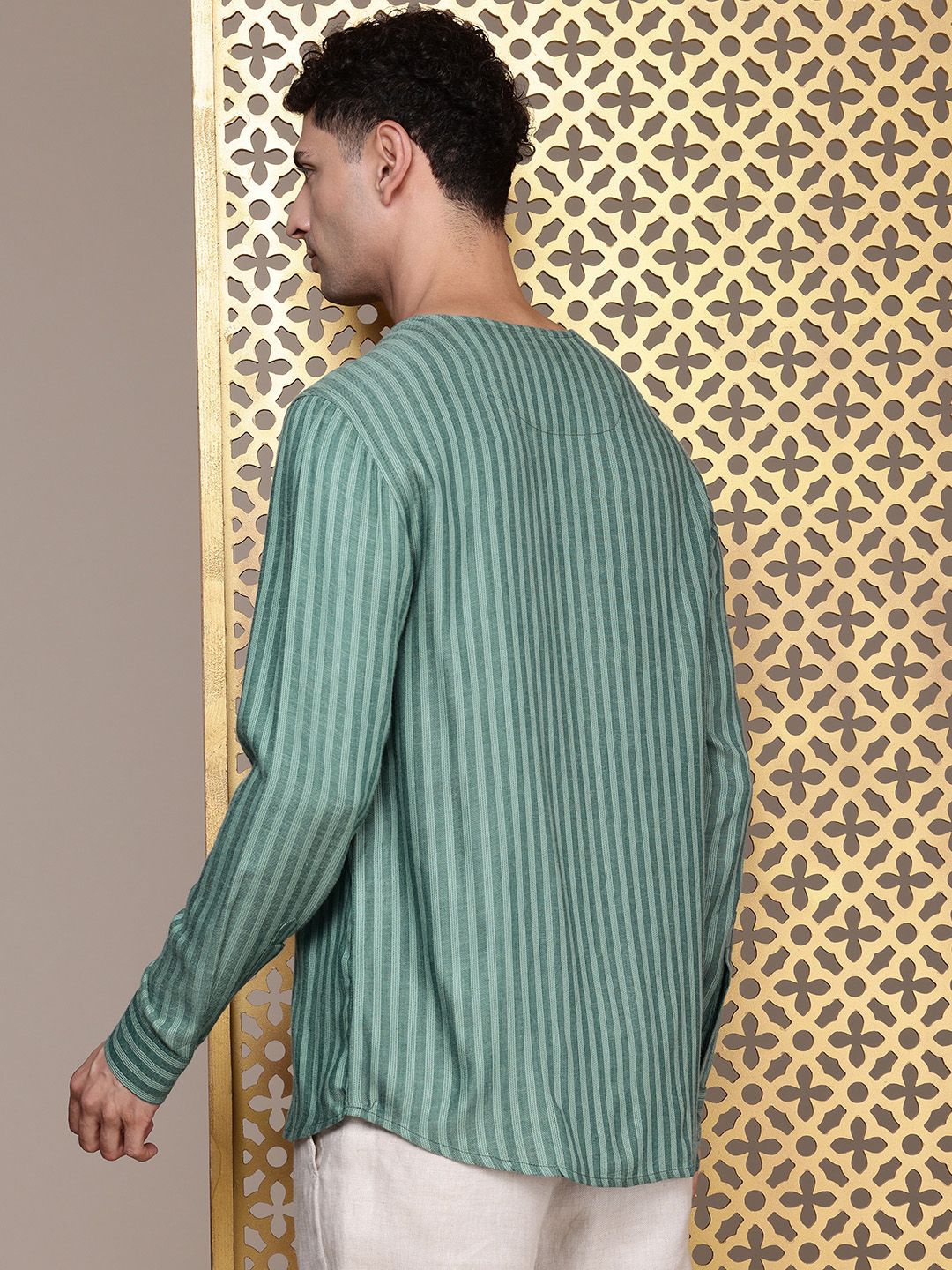 House of Pataudi Round Neck Striped Rozana Kurta