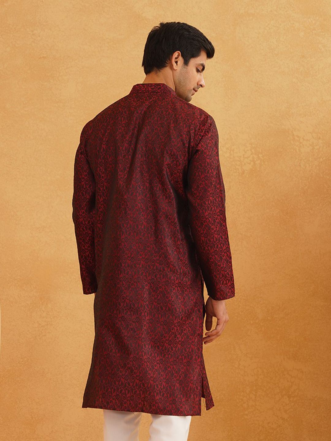 SOJANYA Men Maroon Printed Straight Kurta
