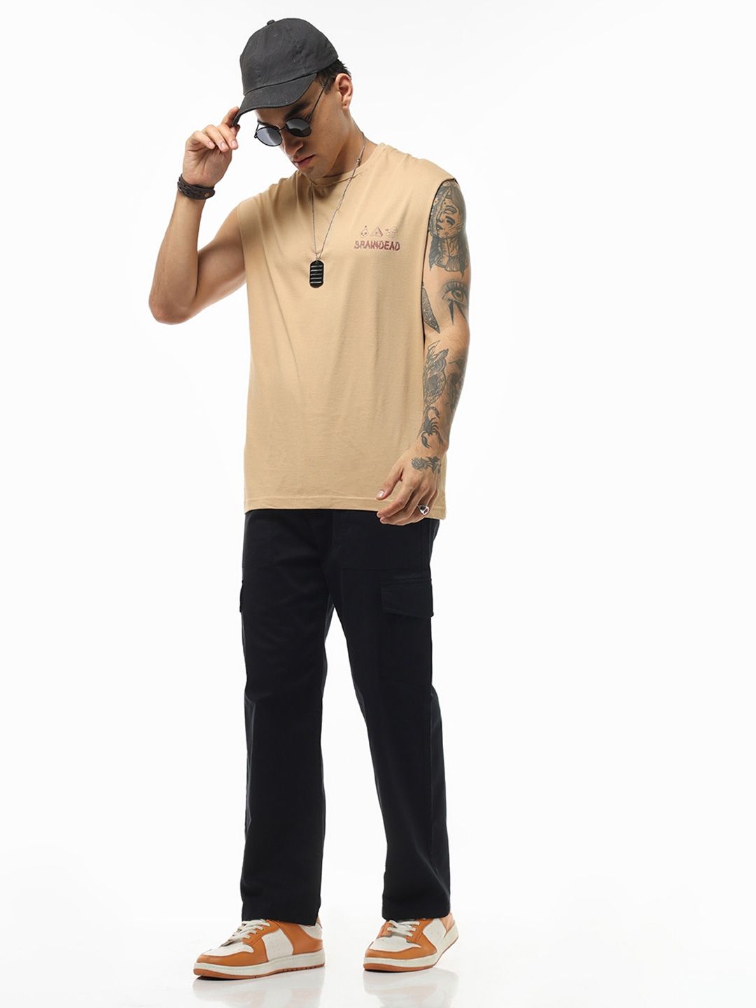 Bewakoof Men Straight Fit Cargo Trousers