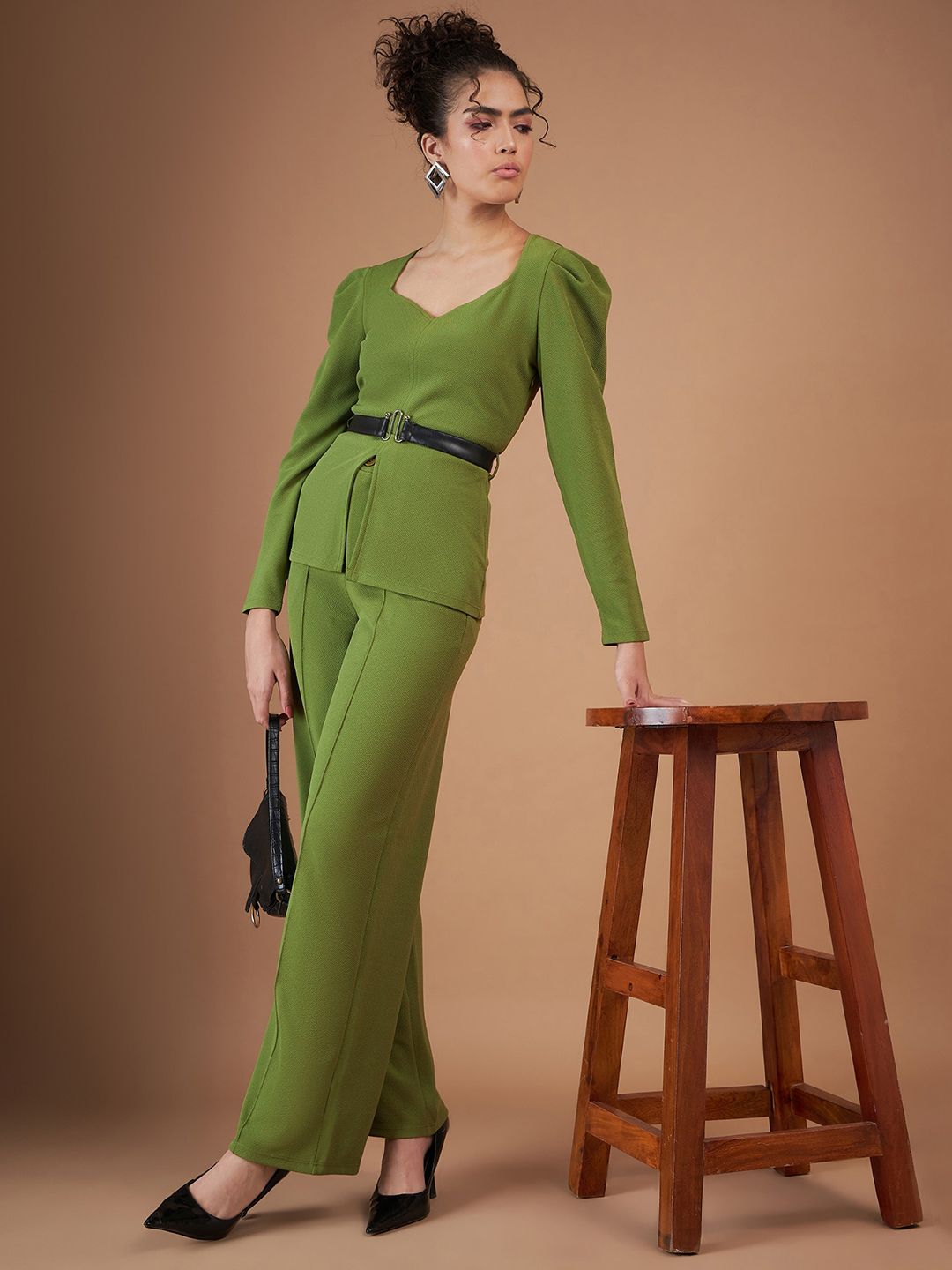 SASSAFRAS Green Puffed Slevees Top With Trousers