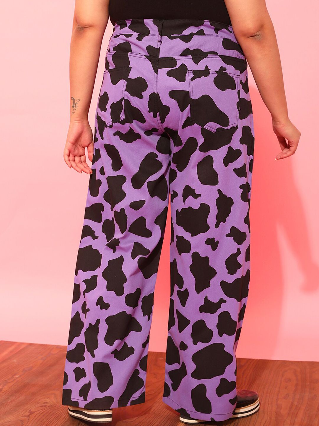CURVY STREET Women Plus Size Lavender Printed Relaxed Straight Leg Pure Cotton Trousers