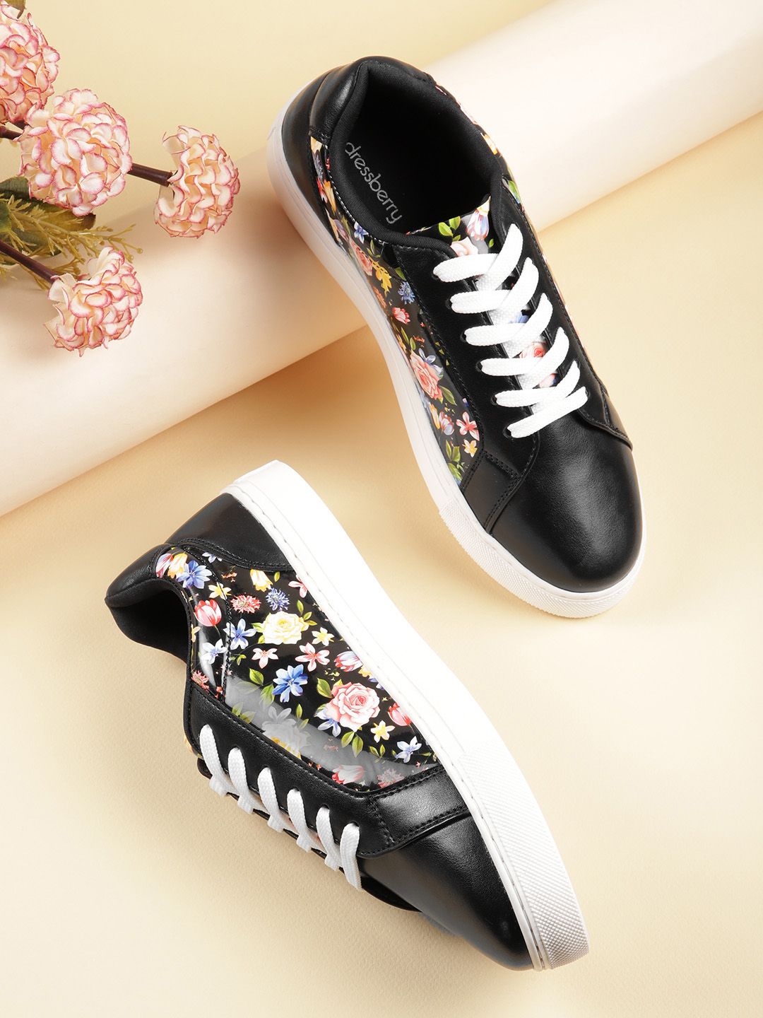 DressBerry Women Floral Printed Sneakers