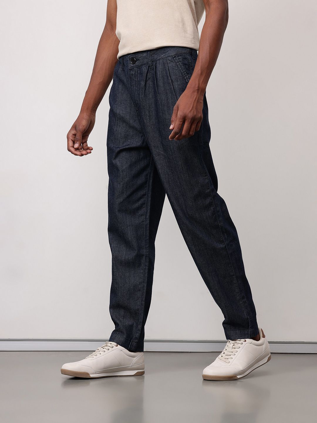 ether Men Chambray Pleated Trousers