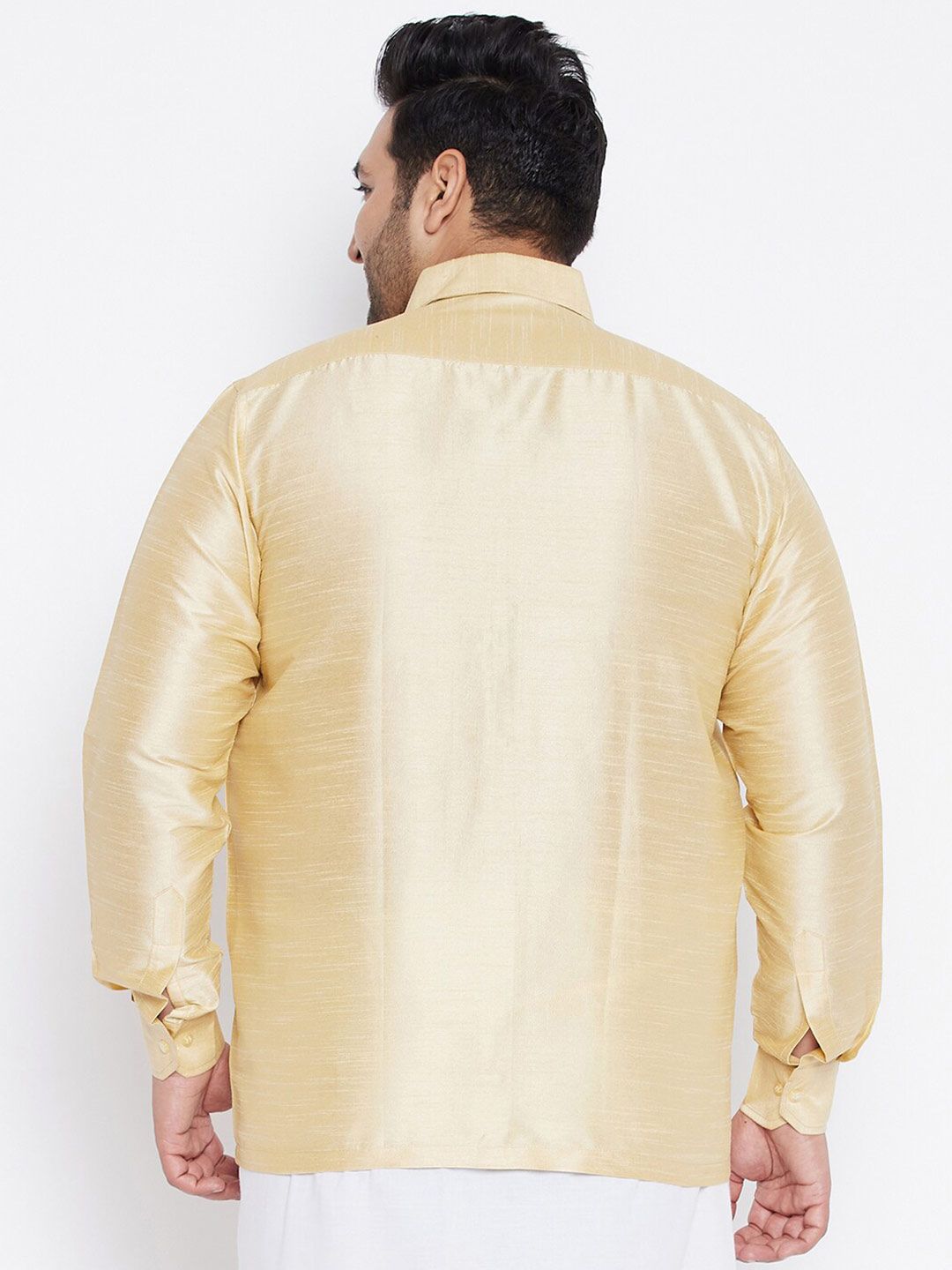VASTRAMAY Men Plus Size Gold-Toned Premium Casual Shirt