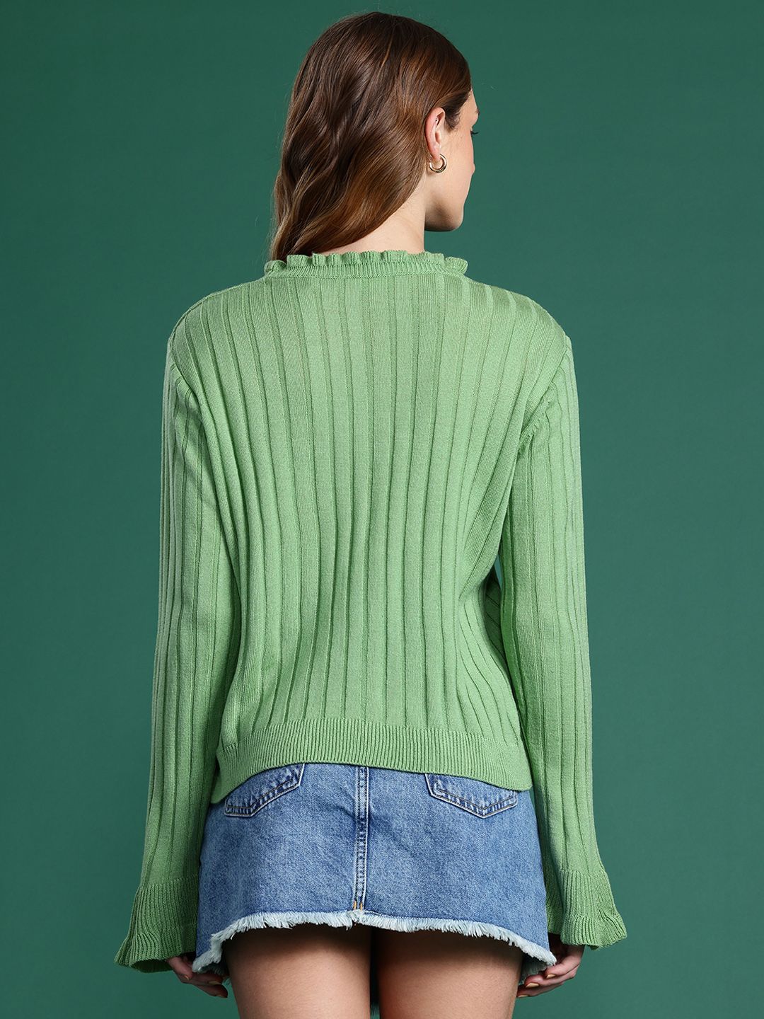 DressBerry Frilled Neck Ribbed Pullover
