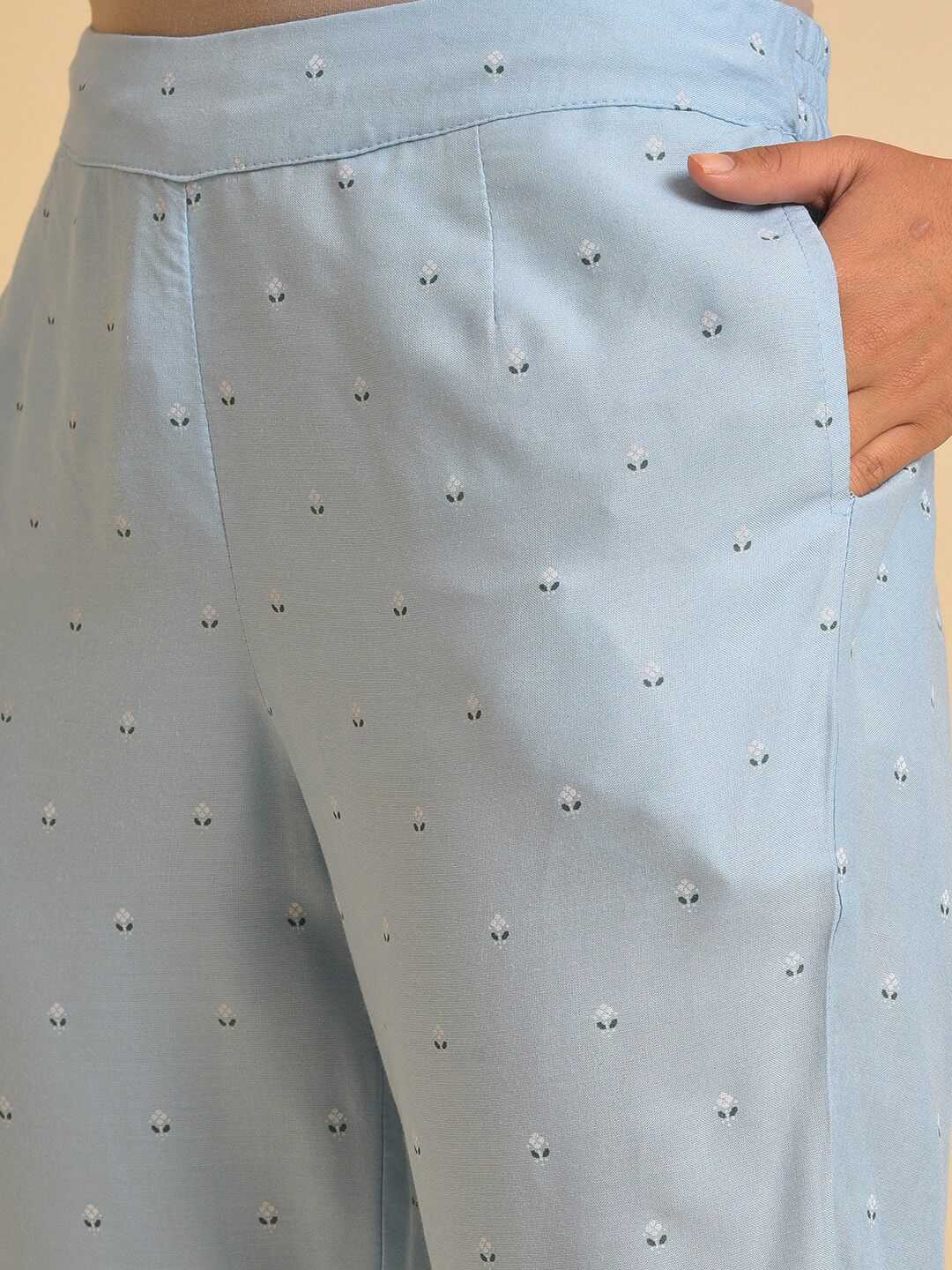 W Women Blue Floral Printed Slim Fit Trousers