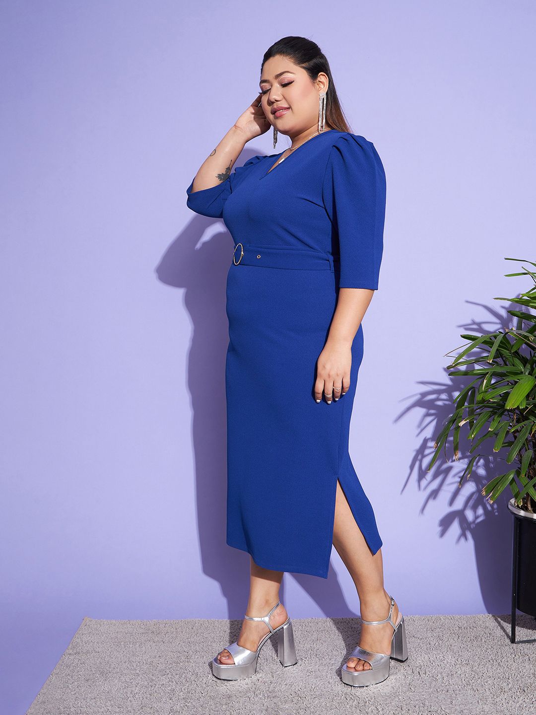 SASSAFRAS Curve Blue Plus Size V-Neck Puff Sleeves Belted Sheath Midi Dress