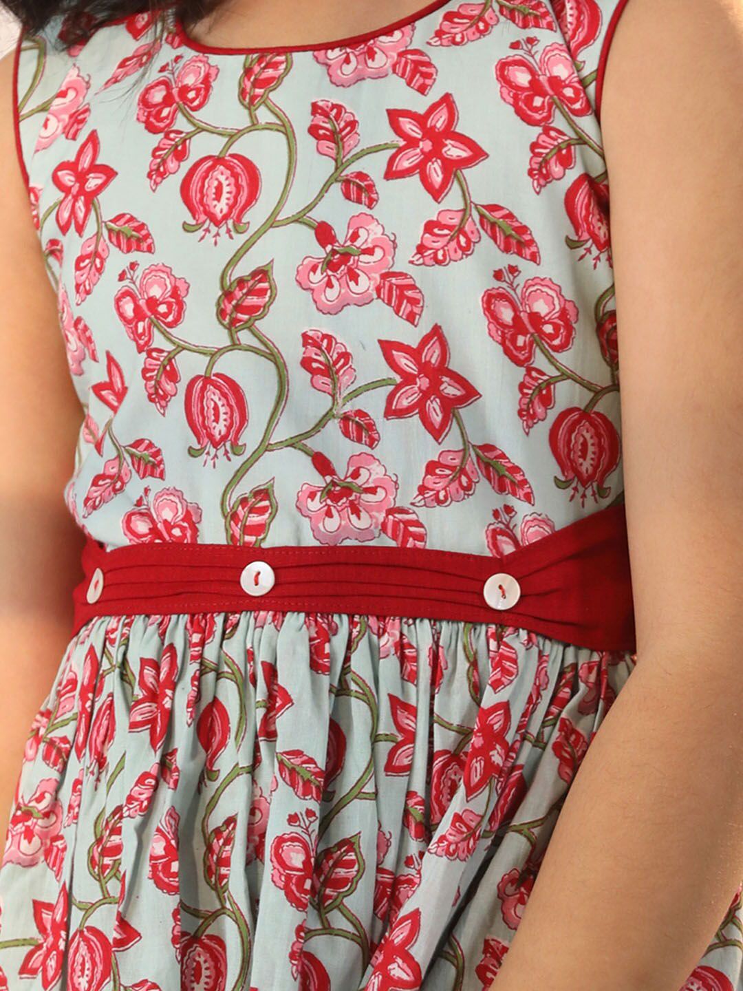 VASTRAMAY Girls Floral Printed Sleeveless Cotton Fit & Flare Dress