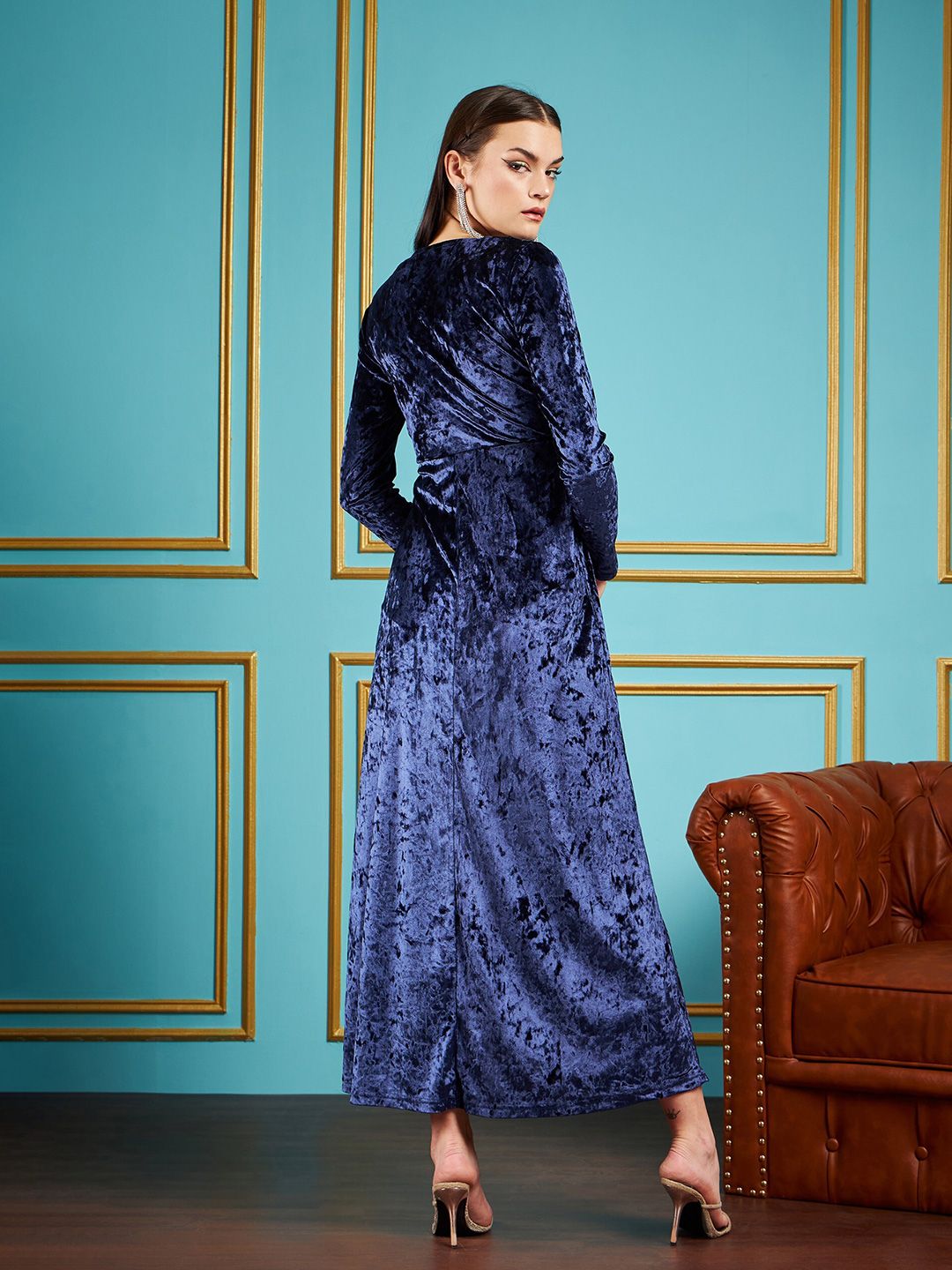 SASSAFRAS Navy Blue Abstract Printed V-Neck Velvet Maxi Party Dress