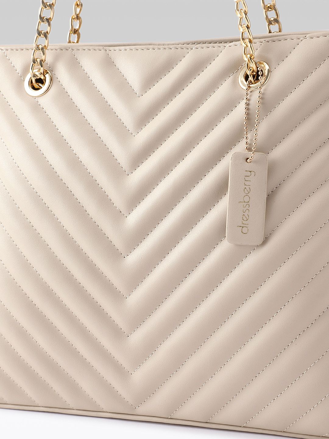 DressBerry Structured Quilted Shoulder Bag