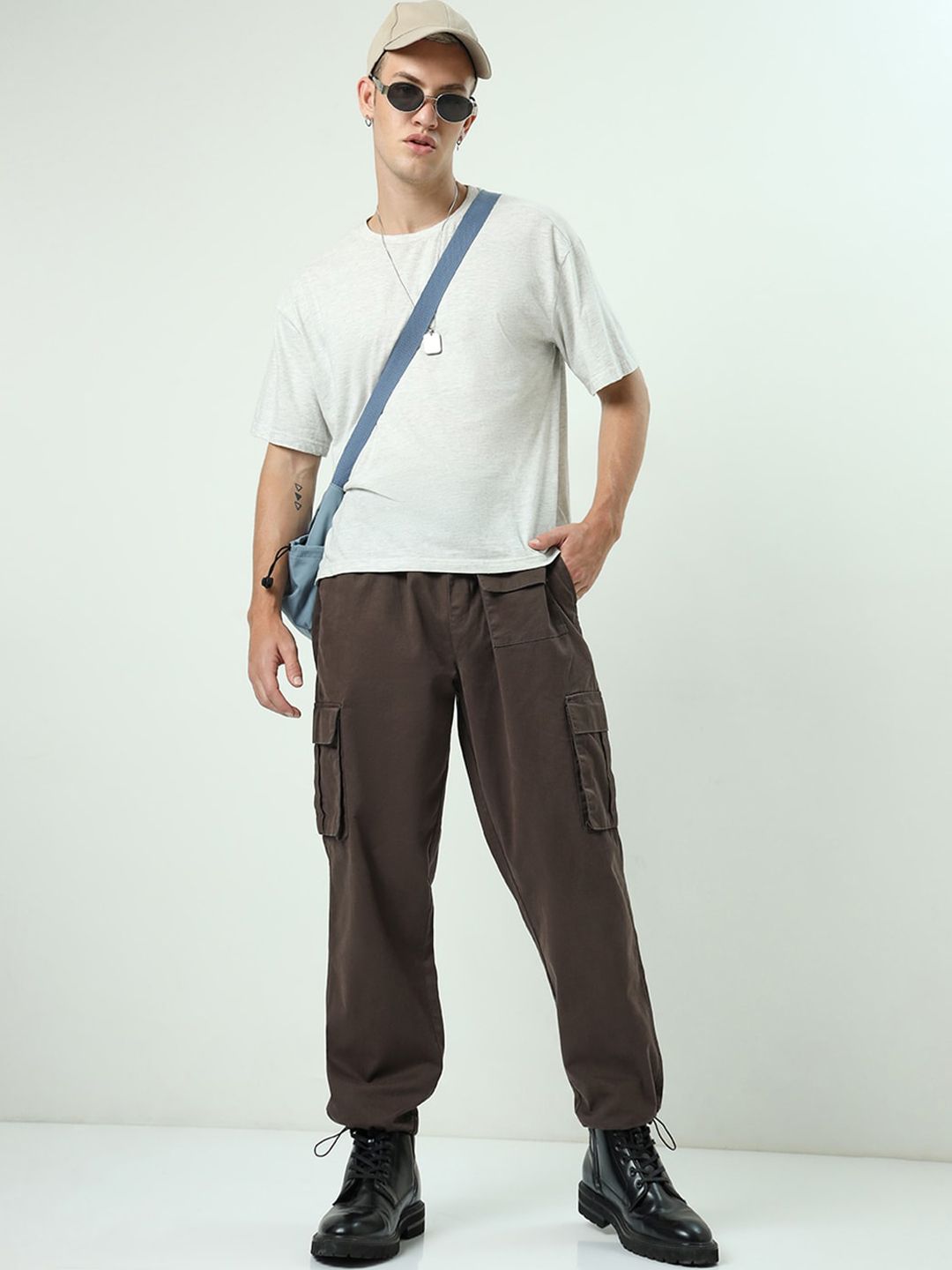 Bewakoof Men Baggy Oversized Cargo Parachute Pants
