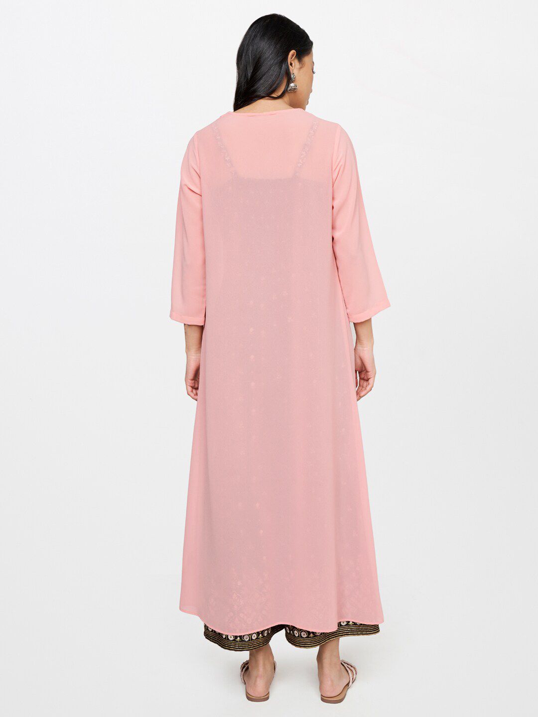 Global Desi Women Peach-Coloured & Gold-Toned Longline Shrug