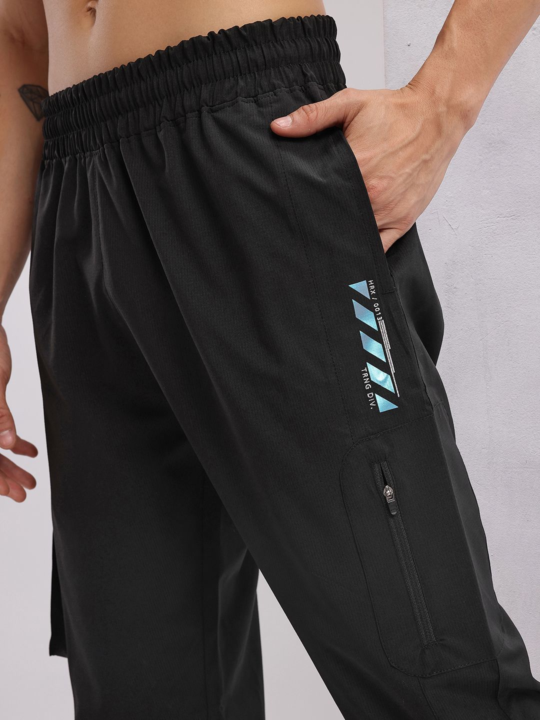 HRX by Hrithik Roshan Men Rapid-Dry Training Joggers