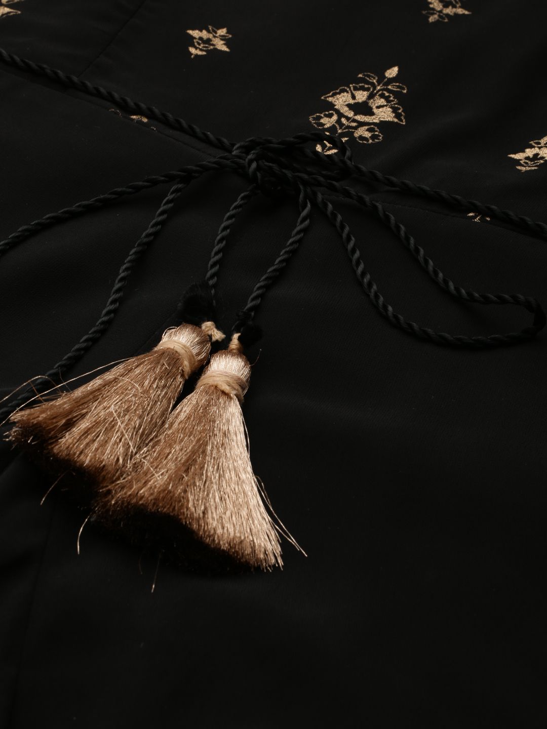 Shae by SASSAFRAS Black & Gold-Coloured Ethnic Motifs Foil Dhoti Dress