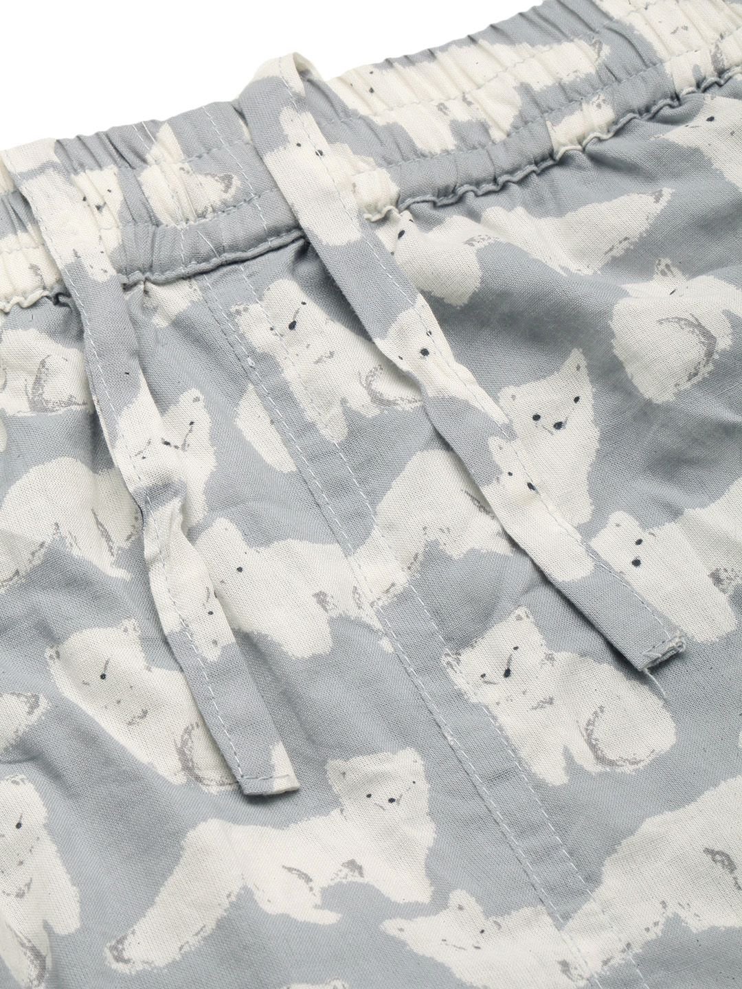 SANSKRUTIHOMES Women Grey & Off White Pure Cotton Printed Shorts Set