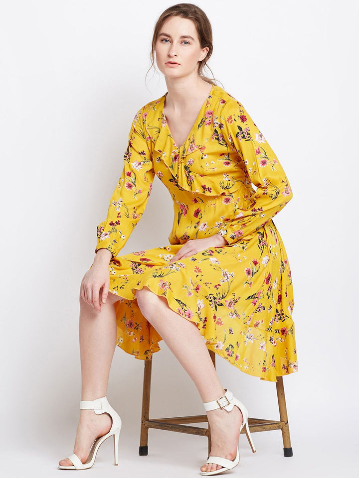 Berrylush Women Yellow Floral Printed Fit and Flare Dress
