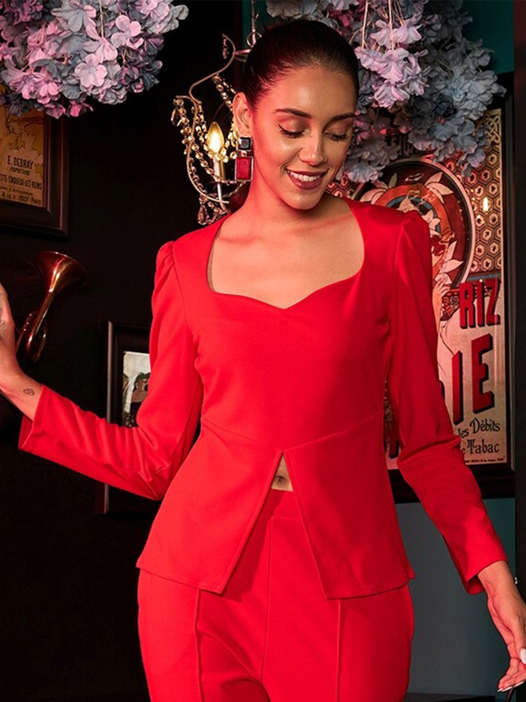 Athena Red Sweetheart Neck Puff Sleeves Regular Top