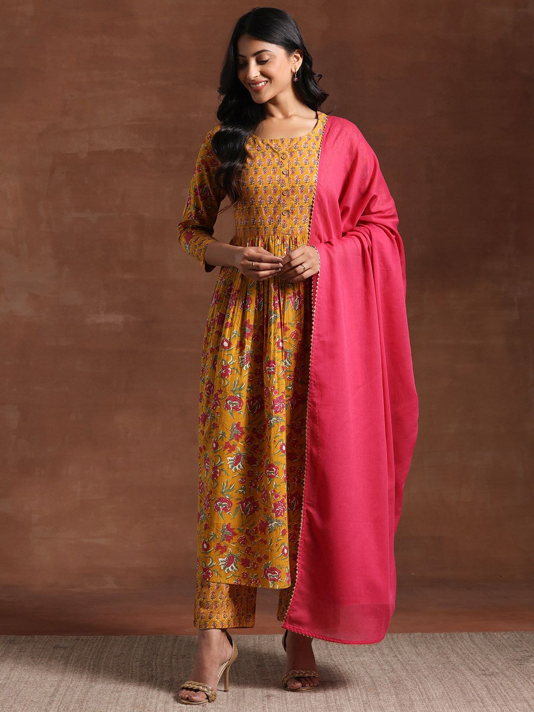 Libas Floral Printed Round Neck Three-Quarter Sleeves Pure Cotton Kurta Set