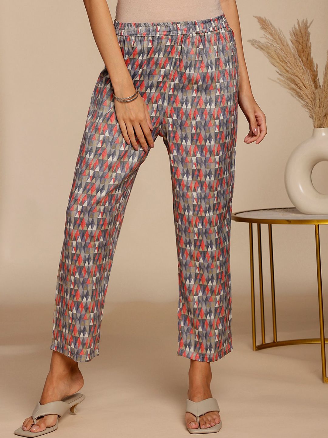 Anouk Floral Printed Top & Trousers With Dupatta