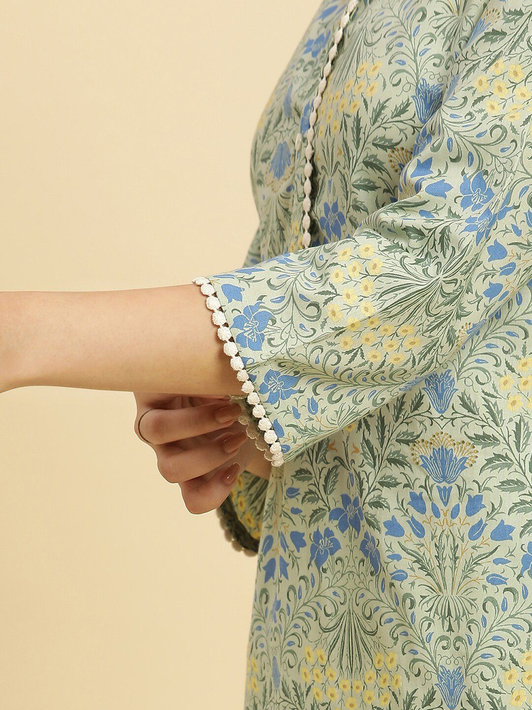 W Green Floral Printed Keyhole Neck Gotta Patti Cotton A-Line Kurta