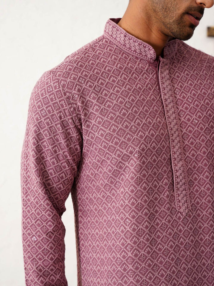 Jompers Ethnic Motifs Embroidered Sequinned Mandarin Collar Straight Kurta