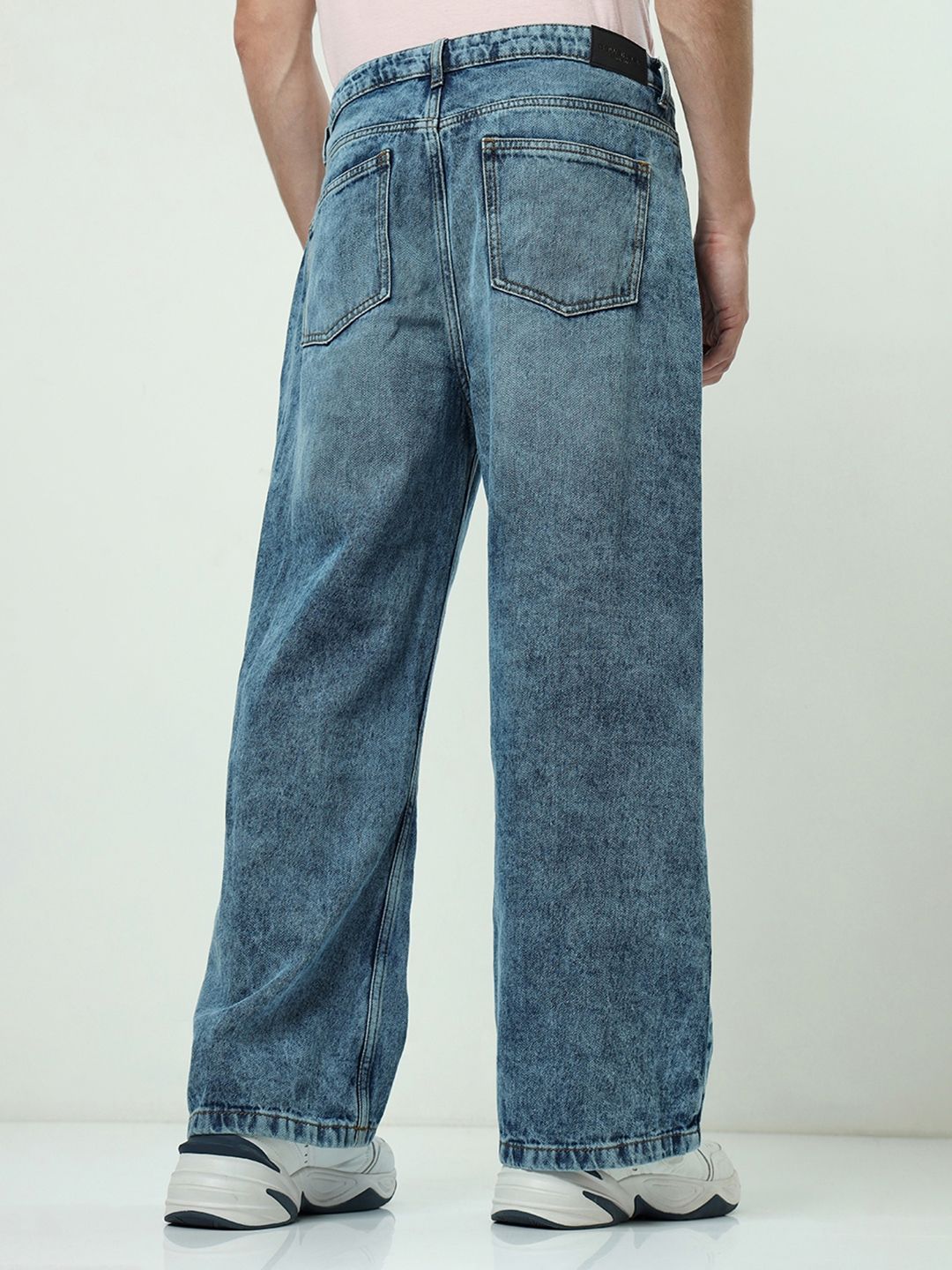 Bewakoof Men's Blue Baggy Mid-Rise Jeans