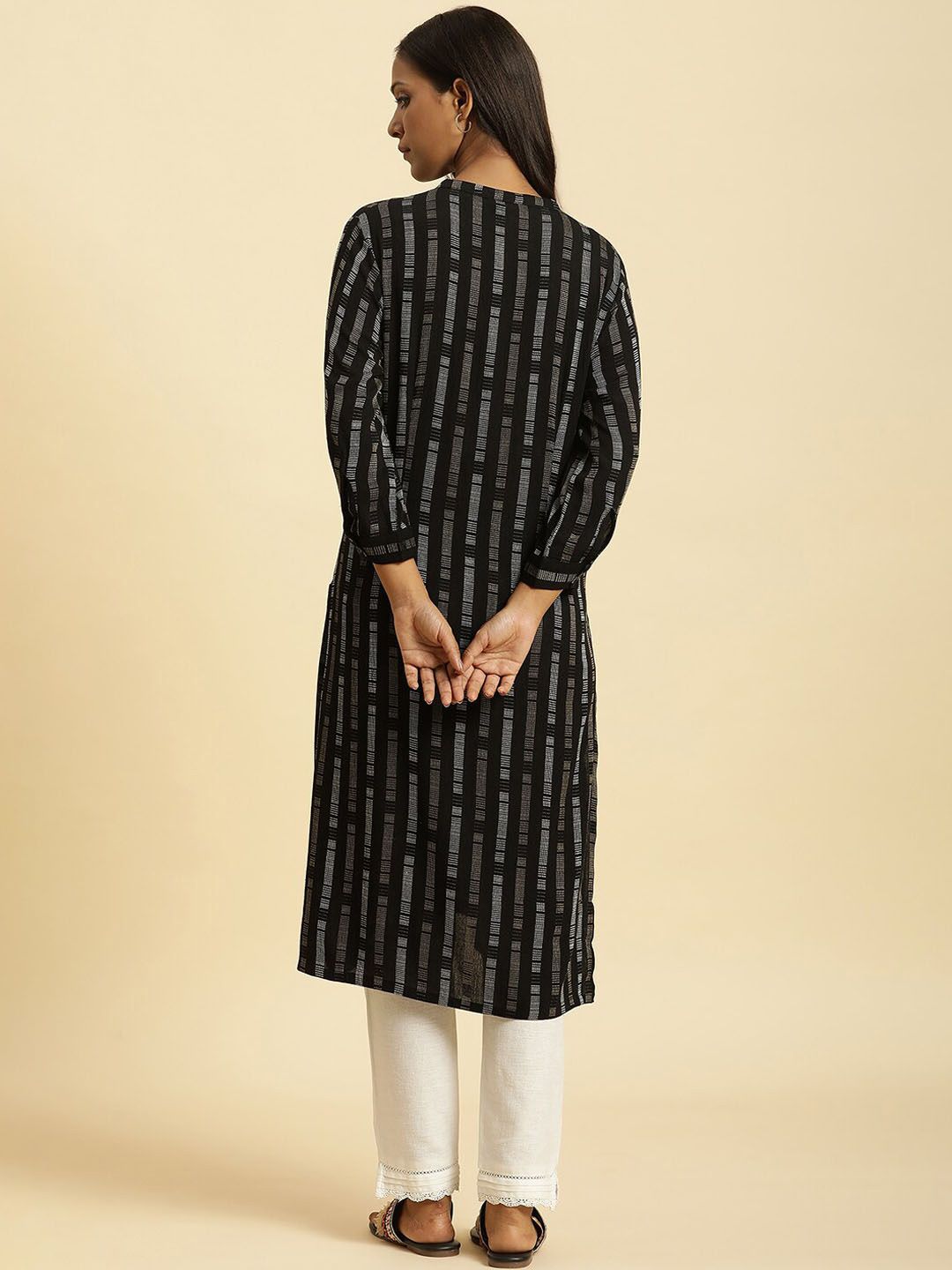 W Striped Mandarin Collar Kurta