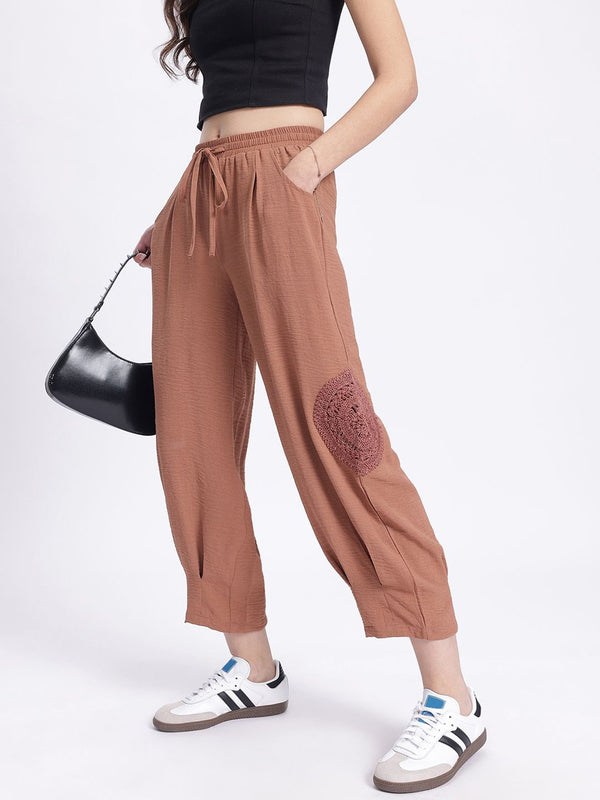 DressBerry Women Easy Elegance Crochet Patchwork Crop Pleated Trousers