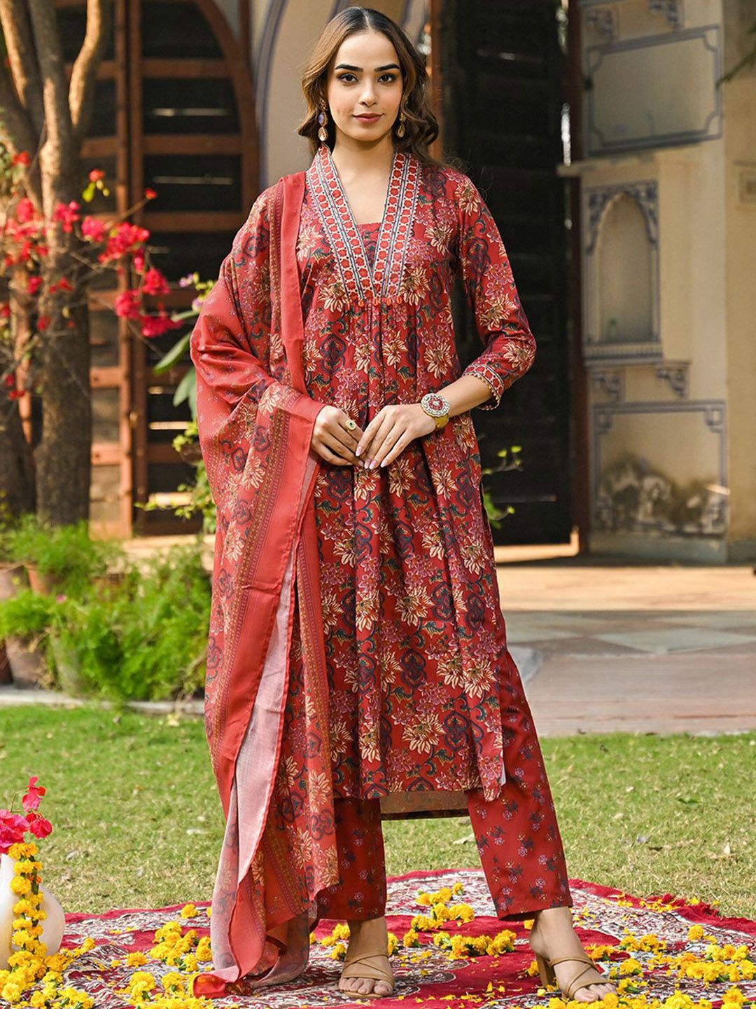 KALINI Women Floral Printed Regular Kurta with Trousers & With Dupatta