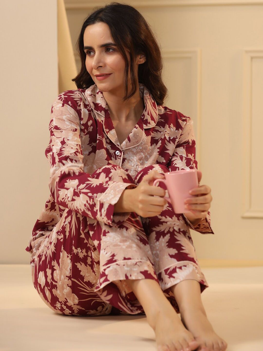 SANSKRUTIHOMES Maroon & Beige Floral Printed Pure Cotton Night Suit