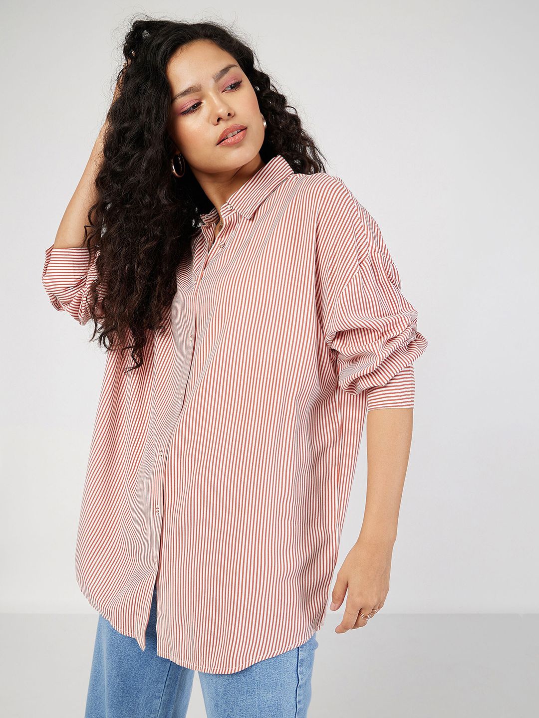 SASSAFRAS Striped Spread Collar Oversized Casual Shirt